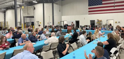 Ramaswamy Visits Marietta, Pledges Jobs for Appalachian Ohio