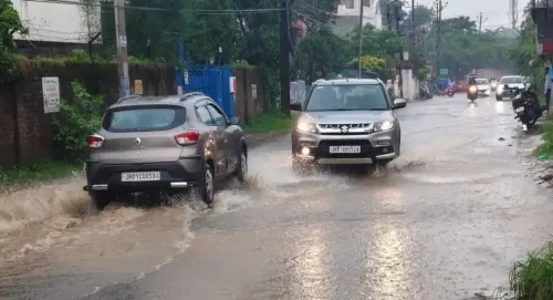 रांची में भारी बारिश का अलर्ट: 26 सितंबर को KG से 12वीं तक सभी स्कूल बंद