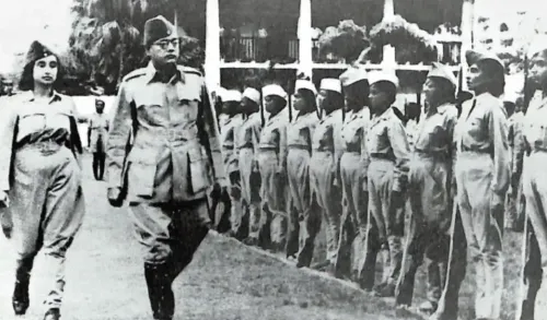 क्या रानी झांसी रेजिमेंट ने साबित किया कि आजादी की लड़ाई में महिलाएं भी योद्धा हैं?
