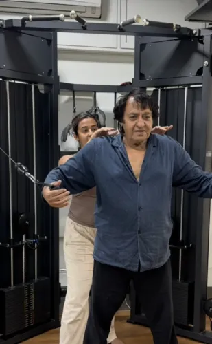 At 84, Ranjeet Revives Gym Spirit with Bollywood Nostalgia