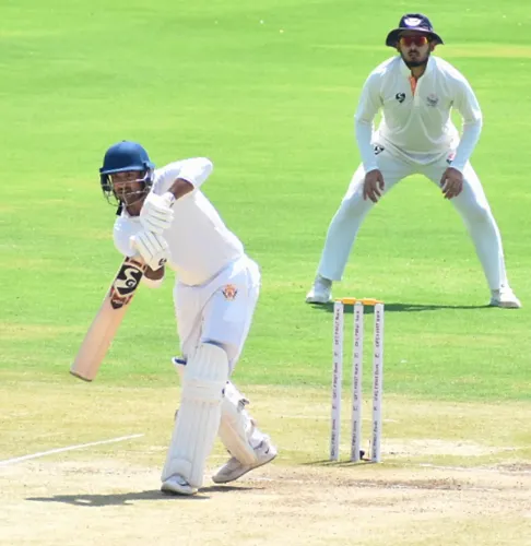 Ranji Trophy Final: Mayank Agarwal's Resilience Leads Karnataka to 144/4 at Tea on Day 3