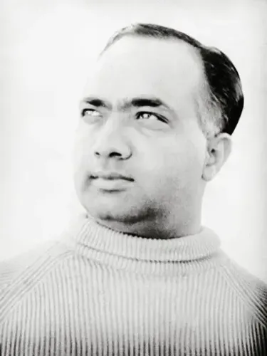 क्या आपके बिना घर अधूरा लगता है? रणवीर शौरी ने पिता कृष्ण देव को पुण्यतिथि पर किया याद