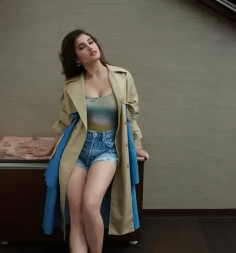 Is Rasha Thadani Impressed by ‘Saiyaara’? She Praises the Lead Pair!