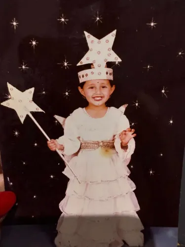 Rashami Desai reflects on younger self: 'Grateful for every lesson and blessing'