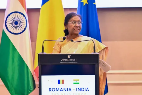 राष्ट्रपति द्रौपदी मुर्मु बुखारेस्ट में बोलीं — 'भारत-रोमानिया संबंधों की नींव लोगों के आत्मीय रिश्ते हैं'