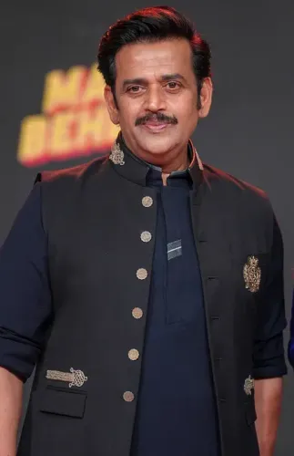 Ravi Kishan exits 'Alliance': Contestants break down at emotional farewell
