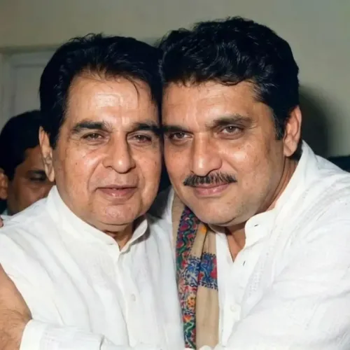Raza Murad Pays Emotional Homage to Dilip Kumar, the Acting Legend