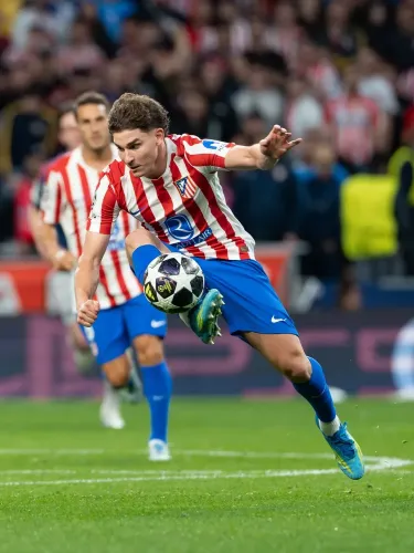Real Madrid's €150m Julian Alvarez bid rejected by Atletico Madrid