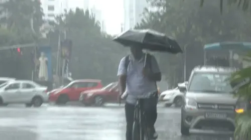 Red alert for north Bengal rain till Monday; south Bengal showers from Tuesday