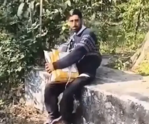 Are Kashmiri Vendors and Students Facing Profiling and Threats Nationwide After the Red Fort Blast?