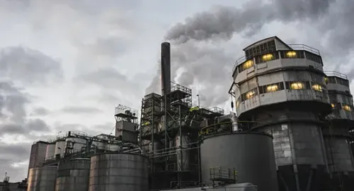 एशियाई रिफाइनिंग कंपनियों का 'सुनहरा दौर': डीजल मांग से HPCL, BPCL, IOC के शेयरों में उछाल