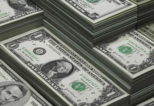 Have Remittances by Indians Working Abroad Reached a Record High of $135 Billion in FY25?