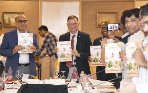 What Did the Sandalwood Development Committee Report Unveil?
