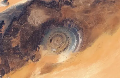 सहारा की आंख: रिचैट संरचना का रहस्य, नासा ने किया खुलासा