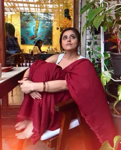 ट्विशा शर्मा केस : रिद्धि डोगरा की युवाओं से हकीकत स्वीकारने की सलाह, कहा- 'शादी सपने की तरह नहीं'