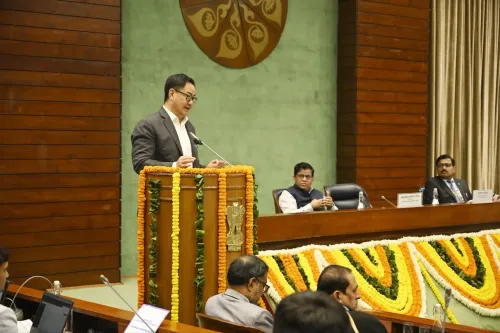 How Did Rijiju Commend the Delhi Assembly for Achieving a Paperless Transition in Just 100 Days?