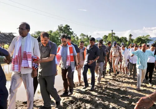 Rijiju, Shivraj Visit Flood-Hit Dhemaji in Assam