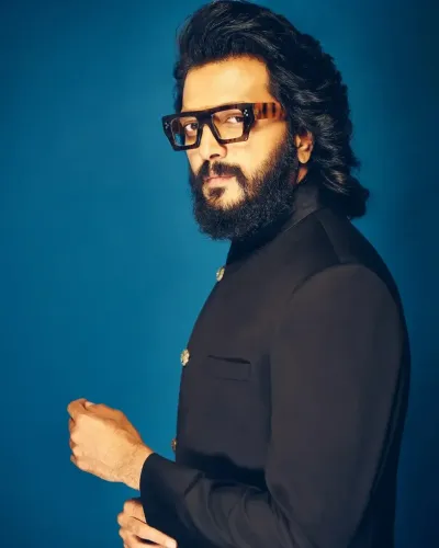 How Did Riteish Deshmukh React to the Shocking Death of Deputy CM Ajit Pawar?