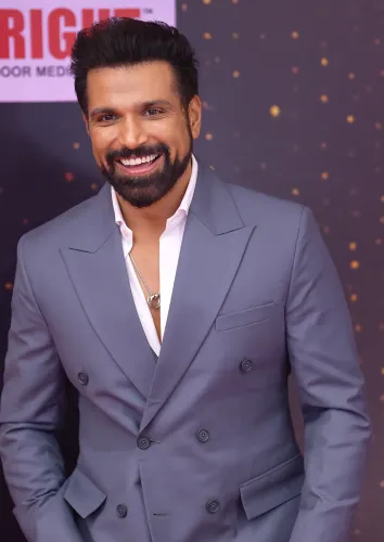 Rithvik Dhanjani's heartfelt note on friendship: 'Hold onto them, they are rare'