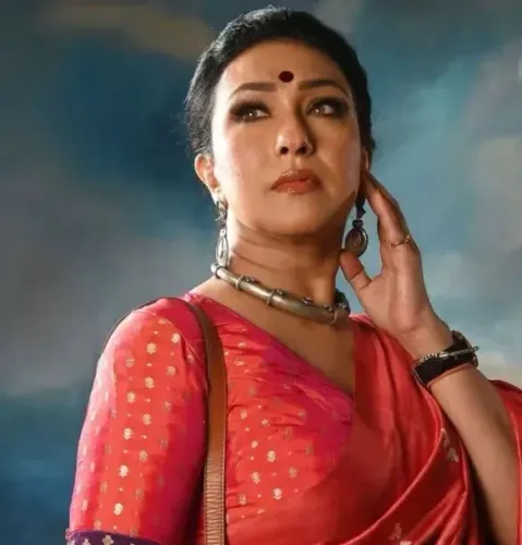 Rituparna Sengupta hails Modi, Mamata for Uttam Kumar birth centenary tributes