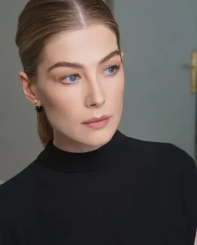 Rosamund Pike Reflects on Her Career After a Major Film Flop