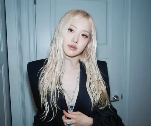 Rose Reflects on Self-Acceptance and Growth During BLACKPINK's Milestone Year
