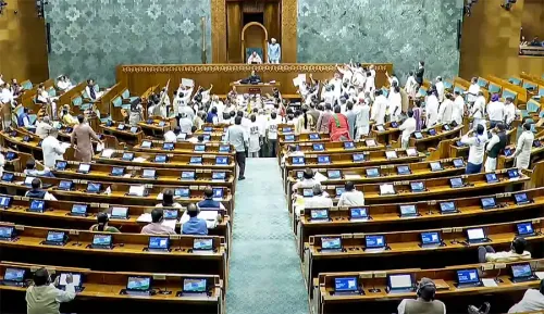 What Sparked the Controversy Over 'Vande Mataram' and 'Jai Hind' in Parliament?