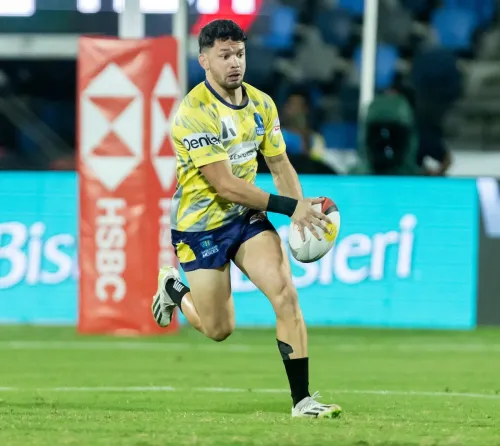 How did the Chennai Bulls and Hyderabad Heroes dominate on Day 12?