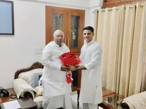 Sachin Pilot Greets Kharge on His Birthday