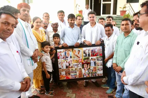 Sachin Pilot Meets Tonk Residents, Holds Jan Sunwai