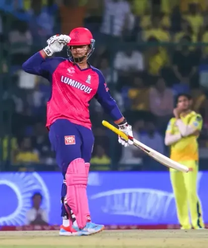 सफलता या नाकामी को वैभव सिर पर न चढ़ने दें : इरफान पठान