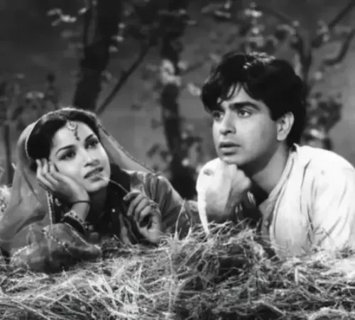What Heartwarming Memory Did Saira Banu Share About Late Kamini Kaushal?