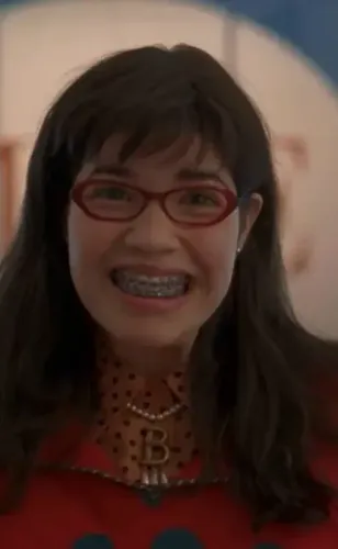 Salma Hayek marks 20 years of 'Ugly Betty', credits Latino community