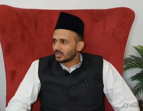 सांसद जियाउर्रहमान बर्क ने संभल में ईद-उल-फितर की नमाज अदा कर शांति का संदेश दिया