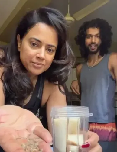 Why Does Sameera Reddy Recommend This Banana Stem & Dal Curry for Gut Health?