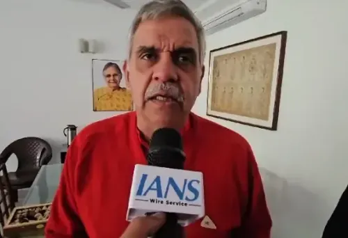 Sandeep Dikshit Labels Kejriwal as 'Sanghi' Over Correspondence with RSS Leader