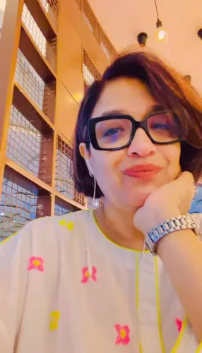 Sandhya Mridul calls out class discrimination after domestic help denied salon haircut