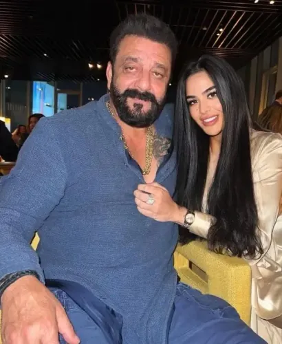 Did Sanjay Dutt’s daughter Trishala Dutt hint at emotional manipulation?