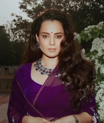 कंगना रनौत का विपक्ष पर हमला: 'देश का विकास रोकना चाहती है विपक्ष', संसद हंगामे पर बोलीं