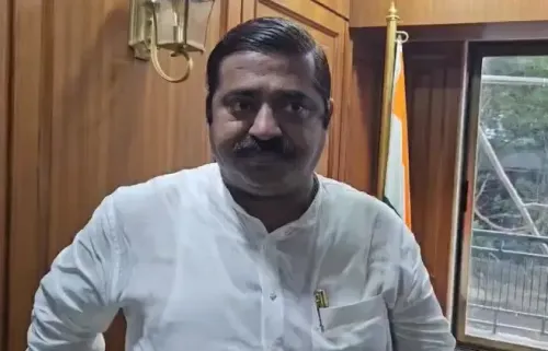 क्या संसद में गंभीर चर्चा के बजाय नौटंकी हो रही है? राम कदम का विपक्ष को संदेश