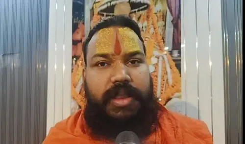 क्या संत देवेशाचार्य ने देवकीनंदन ठाकुर के बयान का समर्थन किया और शाहरुख खान के एजेंडे को हिंदू विरोधी बताया?