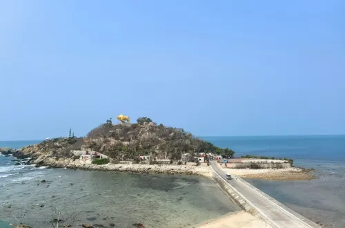 सान्या का वेस्ट आइलैंड: प्रकृति, रोमांच और चीनी संस्कृति का अनूठा मिलन