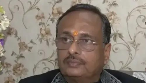 क्या संयुक्त रूप से विपक्ष सनातन को निशाना बना रहा है? : दिनेश शर्मा