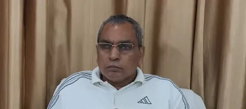 सपा कार्यकर्ताओं की गुंडागर्दी पर पुलिस कार्रवाई करेगी, फूल नहीं बरसाएगी: ओम प्रकाश राजभर