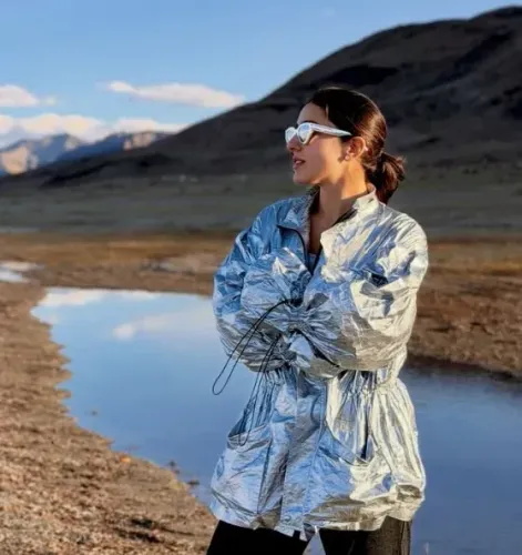 Sara Ali Khan explores Tso Moriri, shares 'unbound' Ladakh diaries