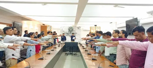 सरदार पटेल की 151वीं जयंती: गौतमबुद्धनगर में राष्ट्रीय एकता दिवस पर अधिकारियों ने ली एकता की शपथ