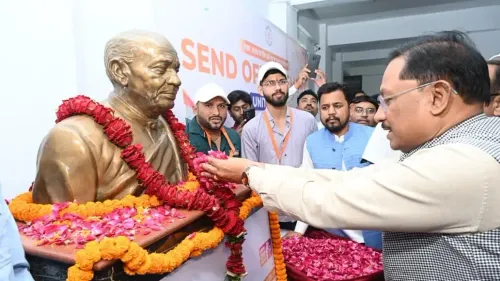 क्या सरदार पटेल ने देश को एकता के सूत्र में पिरोया?