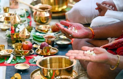 क्या सर्वपितृ अमावस्या पर विशेष श्राद्ध करना चाहिए? जानिए सर्वार्थ सिद्धि योग के बारे में