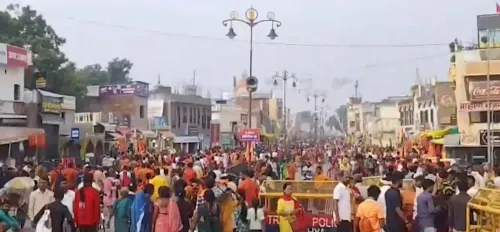 सावन के दूसरे सोमवार पर अयोध्या शिवमय, नागेश्वर नाथ मंदिर में उमड़े लाखों श्रद्धालु