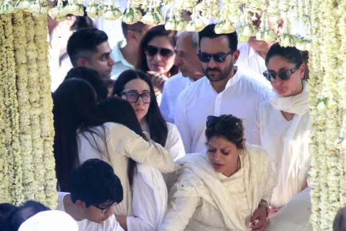 What is the Supreme Court's Notice to Karisma Kapoor Regarding Divorce Papers?